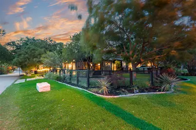 9003 Eustis Avenue, Dallas, TX 75218 - Photo 3