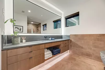 9003 Eustis Avenue, Dallas, TX 75218 - Photo 21