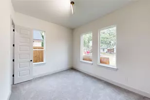 7215 Thurston Dr, Dallas, TX 75235 - Photo 19