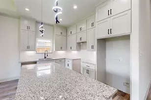 7215 Thurston Dr, Dallas, TX 75235 - Photo 11