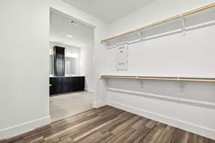 8150 Bromley Dr, Dallas, TX 75231 - Photo 25