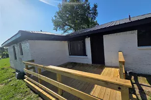 912 W Main St, Quinlan, TX 75474 - Photo 17