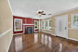 3319 Irwindell Blvd, Dallas, TX 75211 - Photo 9