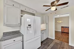 3319 Irwindell Blvd, Dallas, TX 75211 - Photo 19