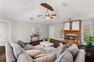 2208 Cedarcrest Dr, Carrollton, TX 75007 - Photo 5