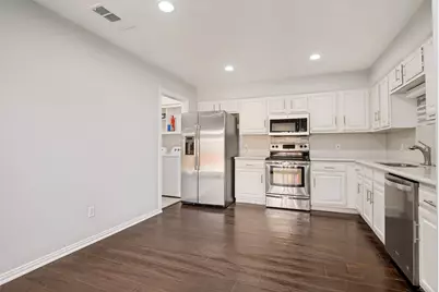 2208 Cedarcrest Drive, Carrollton, TX 75007 - Photo 9