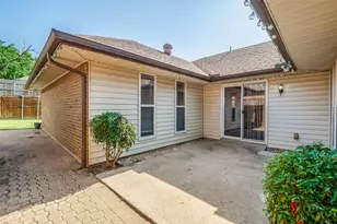 2208 Cedarcrest Dr, Carrollton, TX 75007 - Photo 19