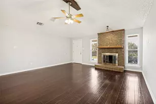 2208 Cedarcrest Dr, Carrollton, TX 75007 - Photo 3