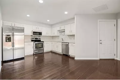 2208 Cedarcrest Drive, Carrollton, TX 75007 - Photo 11