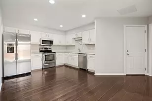 2208 Cedarcrest Dr, Carrollton, TX 75007 - Photo 11