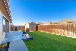 520 Pollyann Trl, Fort Worth, TX 76052 - Photo 23