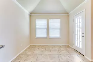 520 Pollyann Trl, Fort Worth, TX 76052 - Photo 9