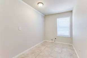 520 Pollyann Trl, Fort Worth, TX 76052 - Photo 15