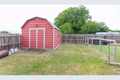 102 Scurry Avenue, Tuscola, TX 79562 - Photo 13