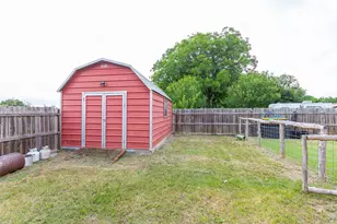 102 Scurry Ave, Tuscola, TX 79562 - Photo 13