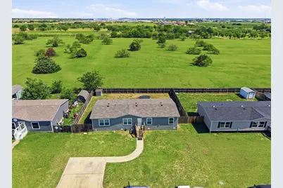 1420 Smooth Stone Drive, Cleburne, TX 76033 - Photo 3