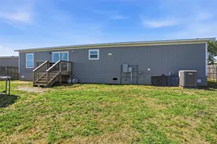 1420 Smooth Stone Dr, Cleburne, TX 76033 - Photo 27