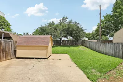 2710 Newkirk Court, Euless, TX 76039 - Photo 25