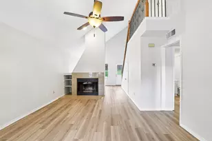 2710 Newkirk Ct, Euless, TX 76039 - Photo 7