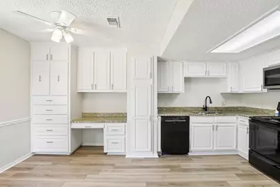 2710 Newkirk Court, Euless, TX 76039 - Photo 11