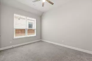 12109 Prudence Dr, Fort Worth, TX 76052 - Photo 25