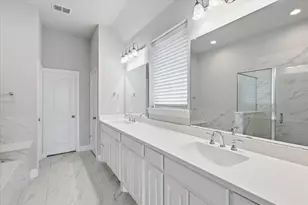 12109 Prudence Dr, Fort Worth, TX 76052 - Photo 13