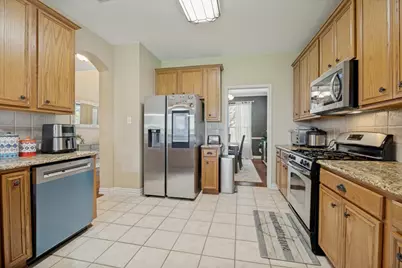 10017 Links Fairway Drive, Rowlett, TX 75089 - Photo 9