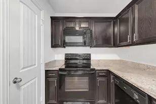 229 Irick Ct, Aubrey, TX 76227 - Photo 9