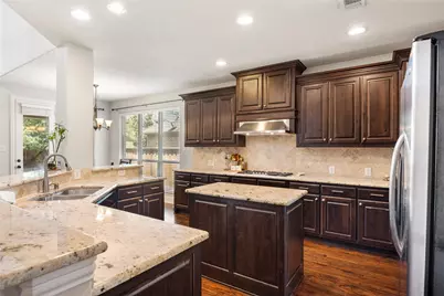 419 Paluxy Drive, Irving, TX 75039 - Photo 7
