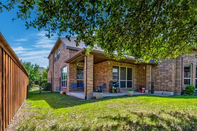419 Paluxy Drive, Irving, TX 75039 - Photo 33