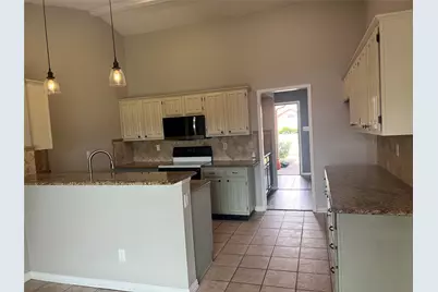4605 Freeman Drive, The Colony, TX 75056 - Photo 11
