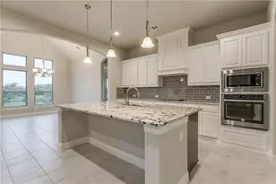 149 Vail Ln, Waxahachie, TX 75167 - Photo 9