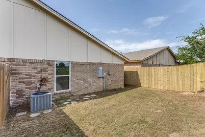 3217 Green Ridge Street, Fort Worth, TX 76133 - Photo 25