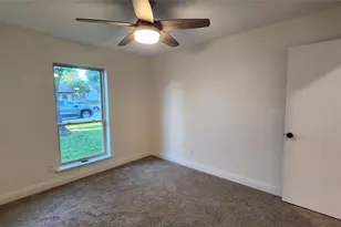 1619 Glenhill Ln, Lewisville, TX 75077 - Photo 21