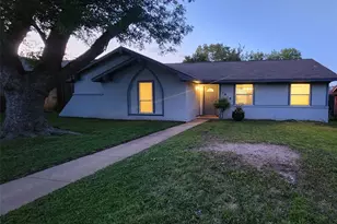 1619 Glenhill Ln, Lewisville, TX 75077 - Photo 3