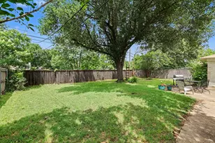 209 Linda Ln, Irving, TX 75062 - Photo 31