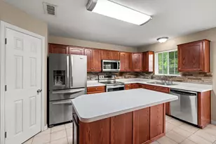 4000 View Point Dr, Granbury, TX 76048 - Photo 11