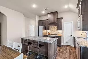 905 Sedona St, Little Elm, TX 75068 - Photo 9