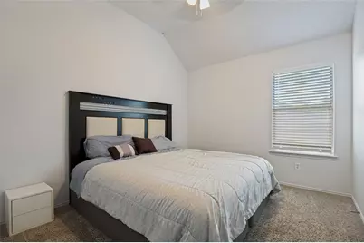 230 Longhorn Trail, Grand Prairie, TX 75052 - Photo 17