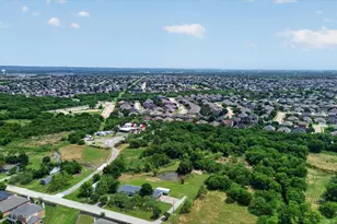 704 Spring Miller Ct, Arlington, TX 76002 - Photo 25