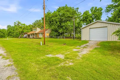 2916 Waterwood Drive, Granbury, TX 76048 - Photo 7
