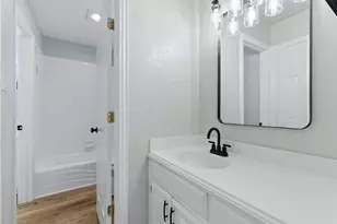 8 Waterwood Ct, Mansfield, TX 76063 - Photo 25