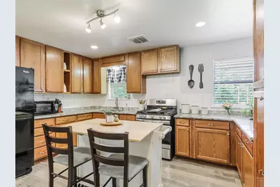 114 N Imperial Drive, Denison, TX 75020 - Photo 9