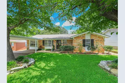 114 N Imperial Drive, Denison, TX 75020 - Photo 1