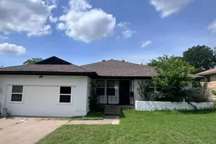 1209 Grinnell St, Dallas, TX 75216 - Photo 1