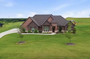 150 Quail Rdg Ct, Decatur, TX 76234 - Photo 3