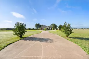 4729 FM744, Corsicana, TX 75110 - Photo 35