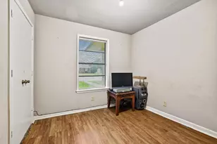 606 Hunter St, Bonham, TX 75418 - Photo 7