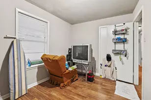 606 Hunter St, Bonham, TX 75418 - Photo 9