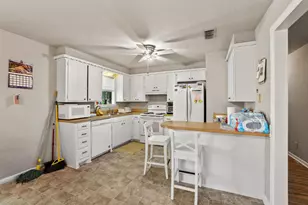 606 Hunter St, Bonham, TX 75418 - Photo 5